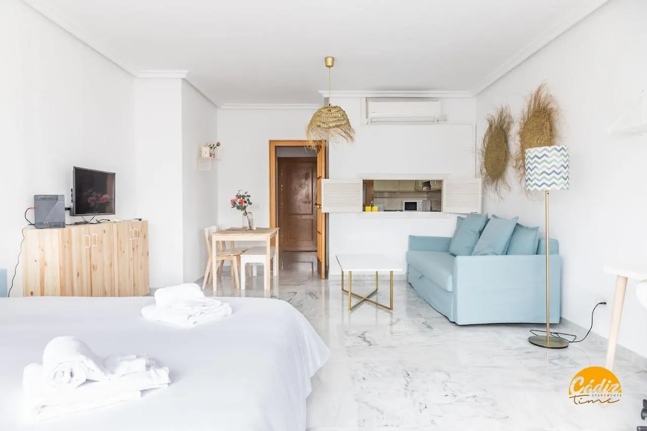 Loft Victoria Beach - FREE PARKING - WIFI - PETFRIENDLY - ECOFRIENDLY Cádiz Apartment